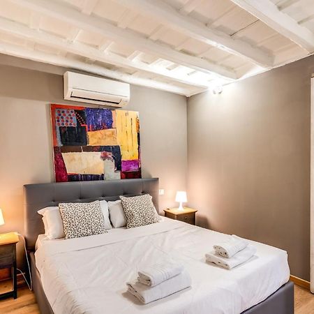 Lovely Spacious Apartment Near The Colosseum Roma Exterior foto